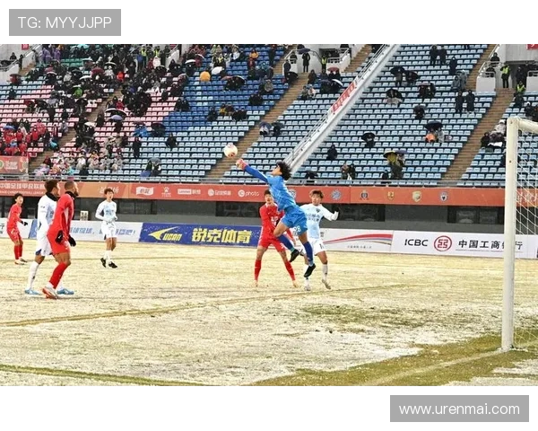 西安足球队拼搏历程揭秘：从默默无闻到赛场辉煌的奋斗故事