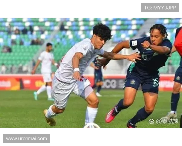 年轻球员崛起足球场上的新星们如何改变比赛格局